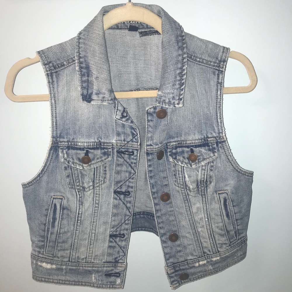 American Eagle jean vest